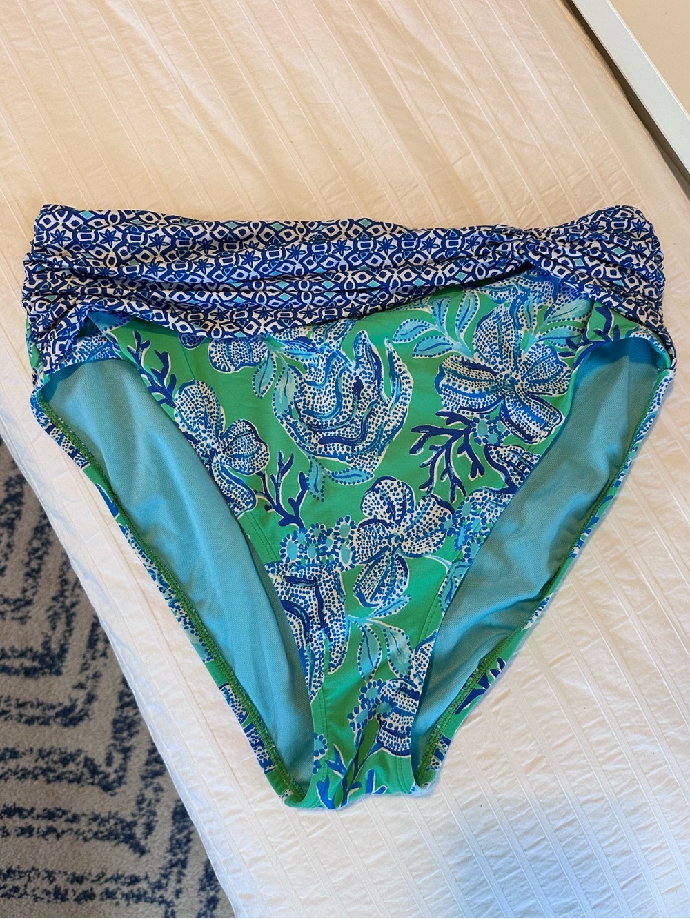 Lilly Pulitzer Yarrow high waisted bikini bottoms size 12